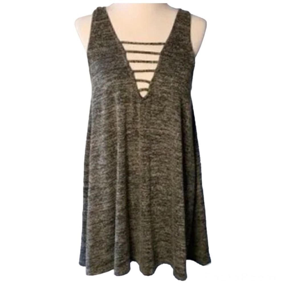 Lucy Love Women’s Grey Tank Top size M